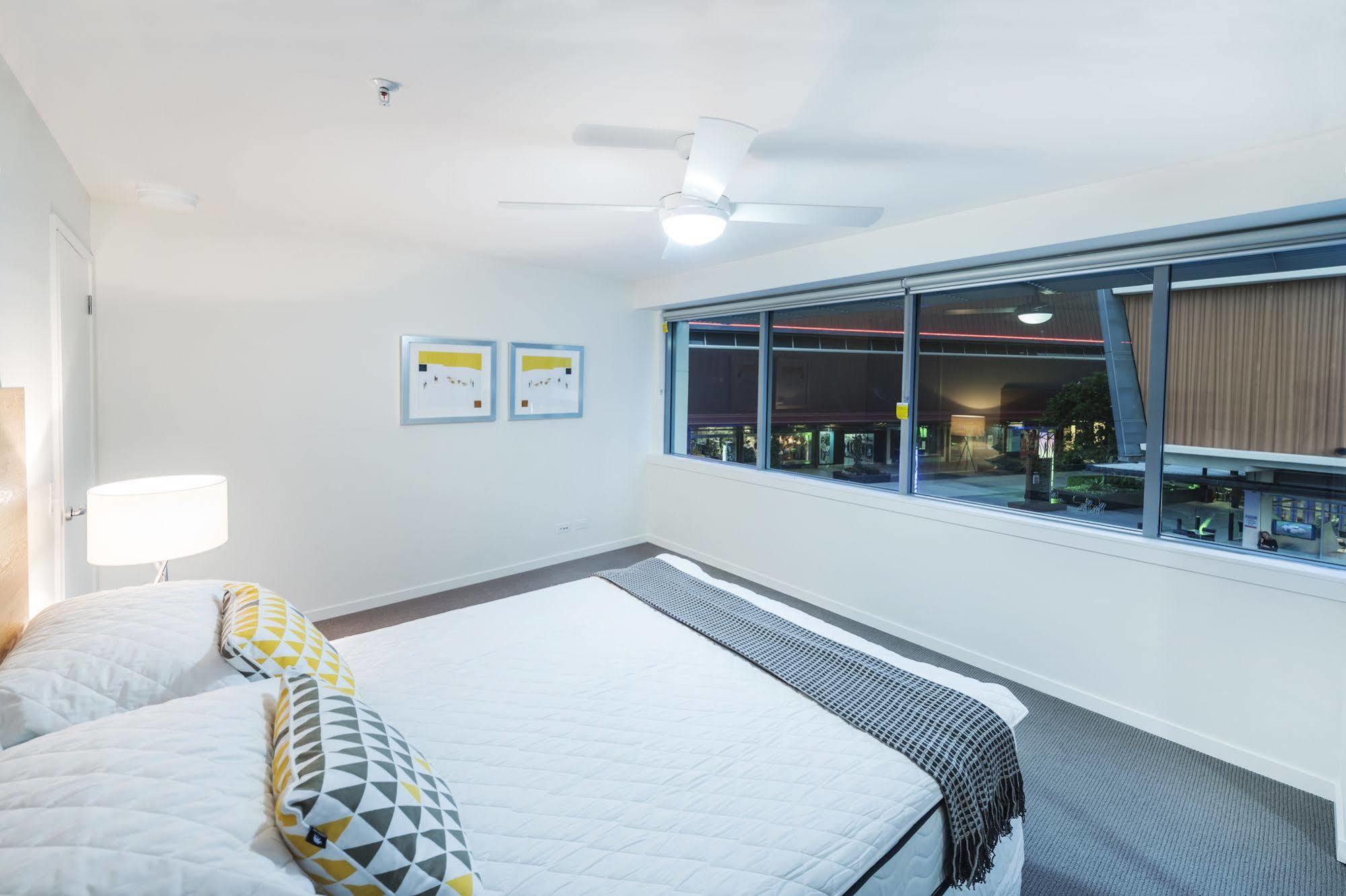 Link Portside Wharf Apartment Hotel Brisbane Exterior foto